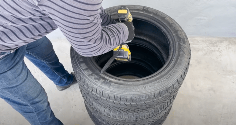 Patogi sodo kriauklė iš naudotų automobilių padangų