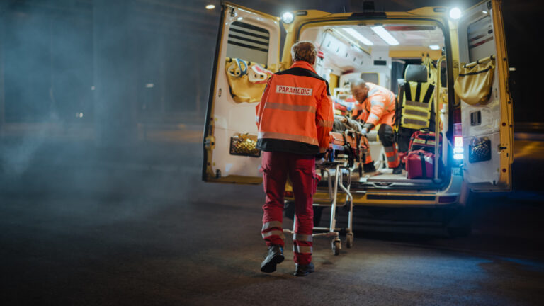 3 metų vaikas žuvo autoavarijoje pakeliui į savo gimtadienio šventę