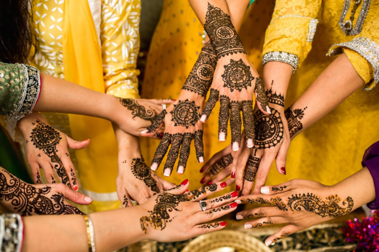 Henna antakių dažai: natūralumas ir ilgalaikis poveikis